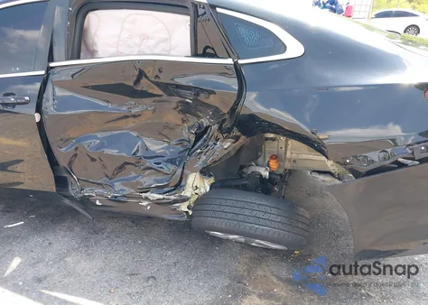 2019 Chevrolet Malibu Lt z USA, uszkodzony, nr VIN 1G1ZD5STXKF163439